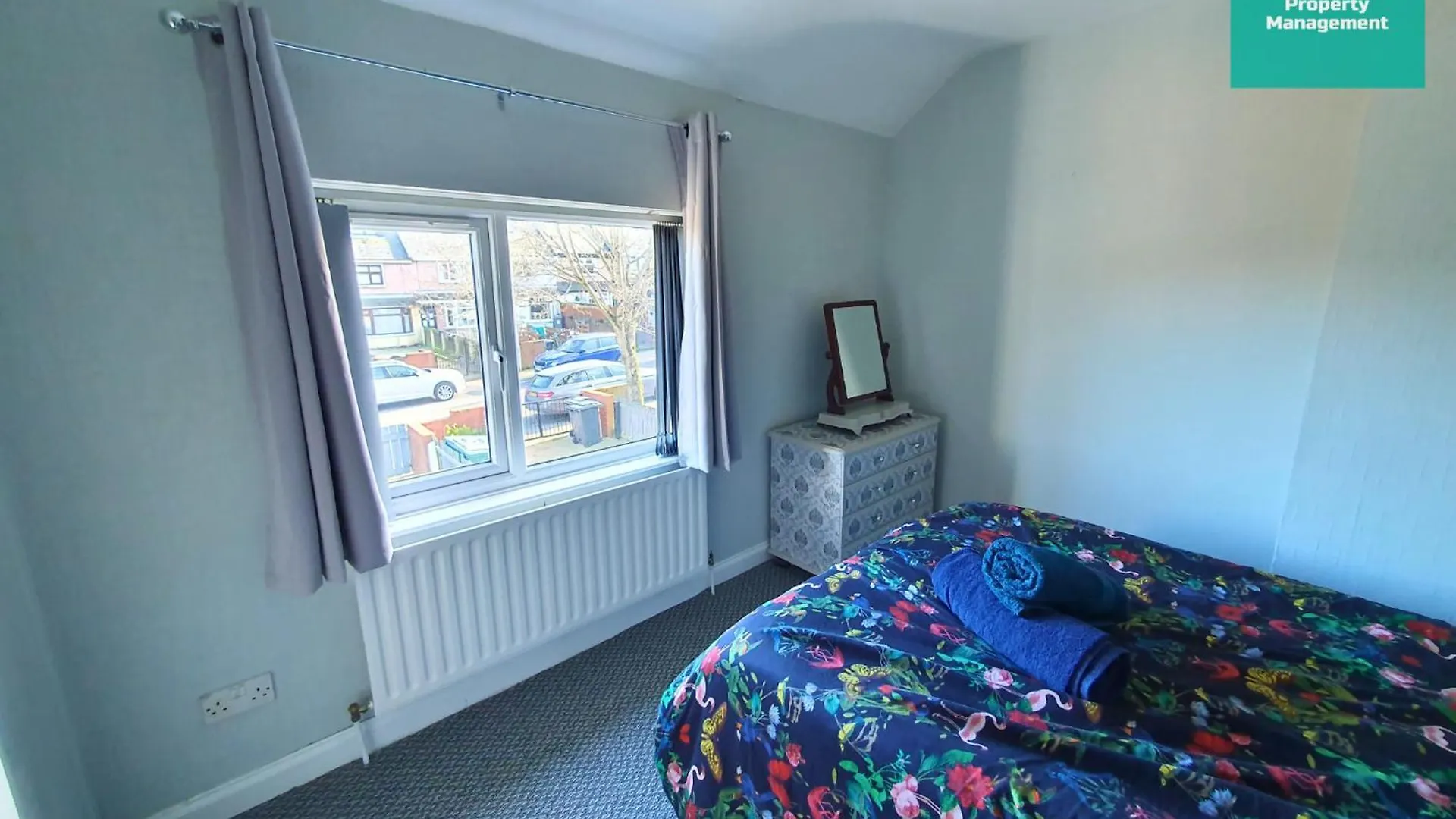 Quiet Townhouse - 5 Minutes From City Centre Belfast 0*,  Egyesült Királyság